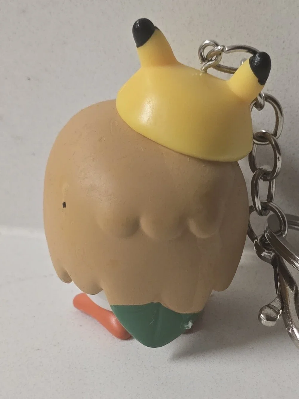 ✨️Pokemon Rowlet w Yellow Pikachu Hat Keychain